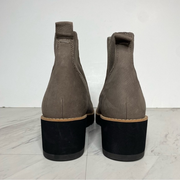 Eileen Fisher Lilou Gray Nubuck Wedge Bootie 11 - Picture 3 of 14